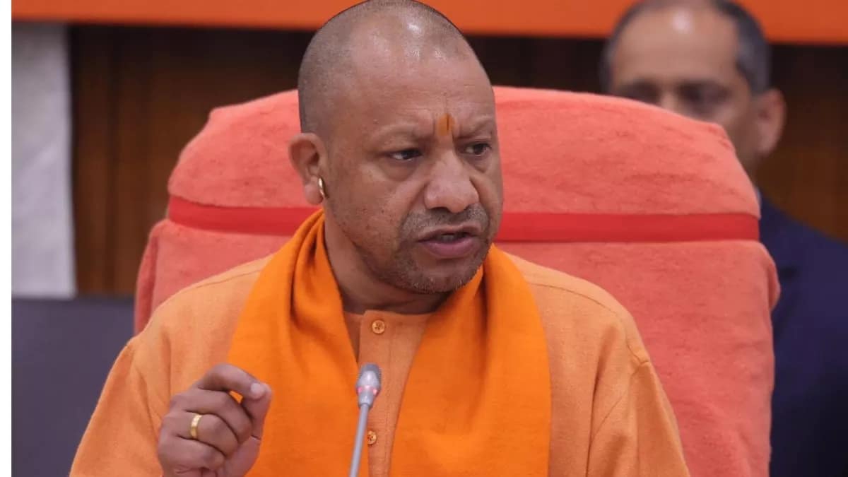 Paper Leak परीक्षा रद मामले में CM योगी का बड़ा बयान, बोले- कोई समझौता नहीं किया जा सकता; मेहनत के साथ खिलवाड़ करने वाले... 42 Paper Leak परीक्षा रद मामले में CM योगी का बड़ा बयान, बोले- कोई समझौता नहीं किया जा सकता; मेहनत के साथ खिलवाड़ करने वाले... February 15, 2026