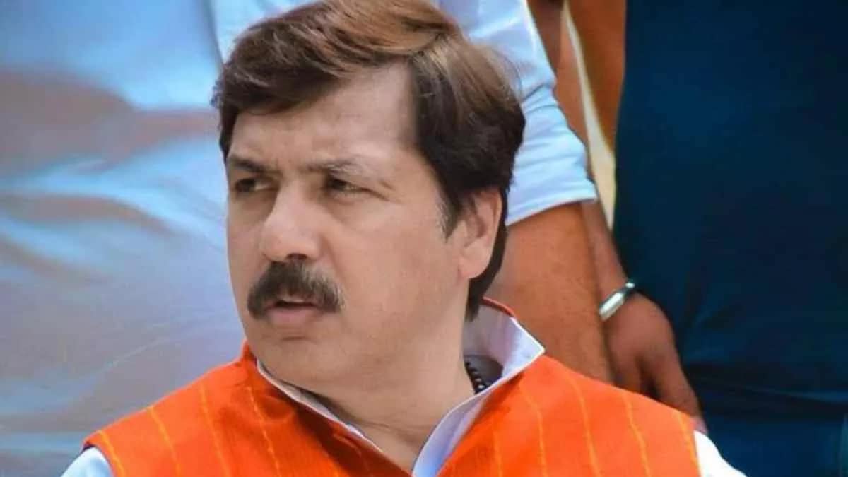 जौनपुर अपहरण मामले में धनंजय सिंह दोषी करार, कल होगा सजा का एलान.. 42 जौनपुर अपहरण मामले में धनंजय सिंह दोषी करार, कल होगा सजा का एलान.. December 25, 2025