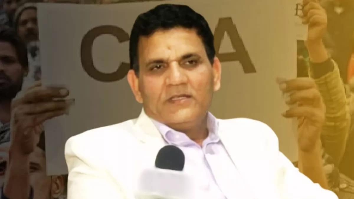 'मुस्लिमों को घसीटकर अपनी रोटियां सेक रहे राजनीतिक दल', ताजुद्दीन बाबा ट्रस्ट के प्रमुख बोले- CAA नागरिकता देने वाला कानून.. 42 'मुस्लिमों को घसीटकर अपनी रोटियां सेक रहे राजनीतिक दल', ताजुद्दीन बाबा ट्रस्ट के प्रमुख बोले- CAA नागरिकता देने वाला कानून.. February 8, 2026