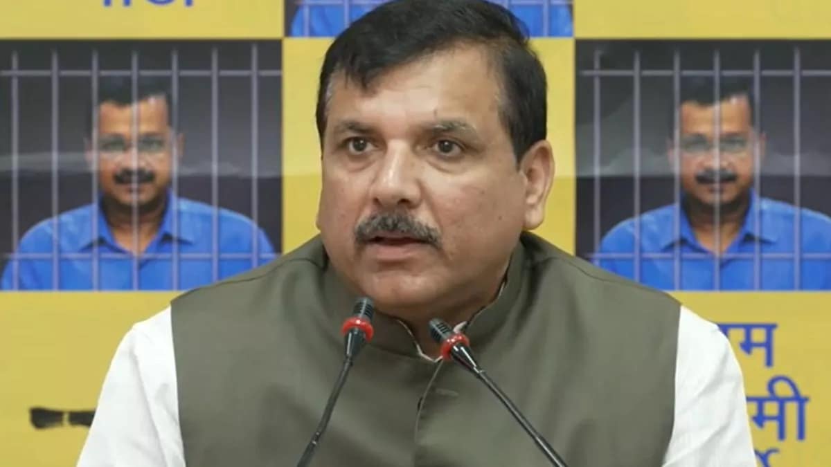 केजरीवाल की सुरक्षा से हो रहा खिलवाड़, केंद्र के इशारे पर तिहाड़ में ताक पर रखे जा रहे नियम- AAP नेता संजय सिंह 42 केजरीवाल की सुरक्षा से हो रहा खिलवाड़, केंद्र के इशारे पर तिहाड़ में ताक पर रखे जा रहे नियम- AAP नेता संजय सिंह December 23, 2025