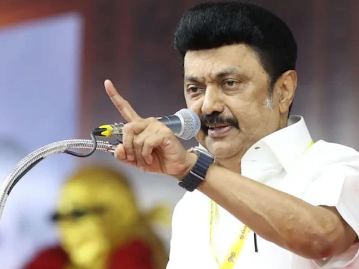 तमिलनाडु में ट्राई लैंग्वेज विवाद: ₹ का सिंबल बदला, तमिल भाषा में प्रदर्शित 42 तमिलनाडु में ट्राई लैंग्वेज विवाद: ₹ का सिंबल बदला, तमिल भाषा में प्रदर्शित February 18, 2026