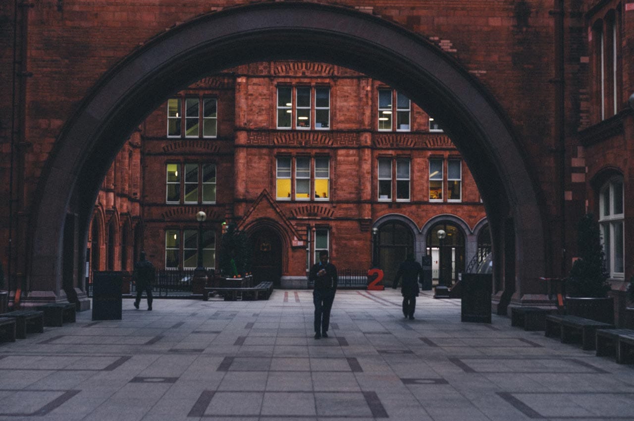 'जेल के दरवाजे...': मनीष सिसोदिया पर अरविंद केजरीवाल ने सीबीआई से पूछताछ जारी रखी 42 'जेल के दरवाजे...': मनीष सिसोदिया पर अरविंद केजरीवाल ने सीबीआई से पूछताछ जारी रखी March 5, 2026