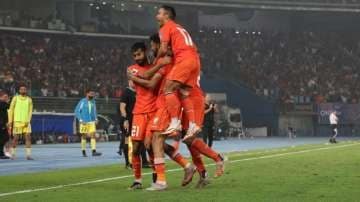 फुटबॉल में चमके भारतीय खिलाड़ी, Fifa वर्ल्ड कप के क्वालीफायर में दर्ज की बड़ी जीत 42 फुटबॉल में चमके भारतीय खिलाड़ी, Fifa वर्ल्ड कप के क्वालीफायर में दर्ज की बड़ी जीत February 17, 2026