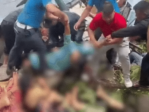 यूपी की बस नेपाल में नदी में गिरी,14 यात्रियों की मौत, 40 लोग सवार थे; पोखरा से काठमांडू जाते समय हादसा 42 यूपी की बस नेपाल में नदी में गिरी,14 यात्रियों की मौत, 40 लोग सवार थे; पोखरा से काठमांडू जाते समय हादसा December 2, 2025