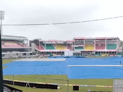 कानपुर में बारिश से टीम इंडिया की प्रैक्टिस रुकी,पिच को कवर किया; कल मैच के दौरान भी बारिश का अलर्ट 42 कानपुर में बारिश से टीम इंडिया की प्रैक्टिस रुकी,पिच को कवर किया; कल मैच के दौरान भी बारिश का अलर्ट December 14, 2025