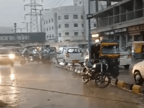 10 साल में चौथी बार 50 इंच से ज्यादा बारिश,भोपाल में इस बार जमकर बरसा मानसून; सितंबर का कोटा भी फुल 42 10 साल में चौथी बार 50 इंच से ज्यादा बारिश,भोपाल में इस बार जमकर बरसा मानसून; सितंबर का कोटा भी फुल December 2, 2025