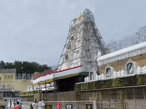 TDP का दावा-तिरुपति लड्डू में एनिमल फैट, फिश ऑयल था:पार्टी ने लैब रिपोर्ट दिखाई; YSR कांग्रेस हाईकोर्ट पहुंची, मंदिर ने जांच कमेटी बनाई 42 TDP का दावा-तिरुपति लड्डू में एनिमल फैट, फिश ऑयल था:पार्टी ने लैब रिपोर्ट दिखाई; YSR कांग्रेस हाईकोर्ट पहुंची, मंदिर ने जांच कमेटी बनाई December 2, 2025