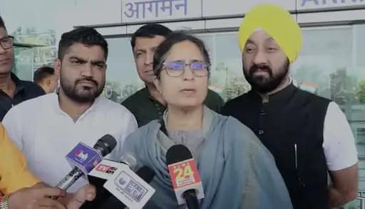 'सभी नक्सली बुरे नहीं होते हैं'...:सांसद रंजन के बयान पर पूर्व मंत्री बृजमोहन बोले- कांग्रेस है नक्सलवाद की जन्मदाता और संरक्षक... 42 'सभी नक्सली बुरे नहीं होते हैं'...:सांसद रंजन के बयान पर पूर्व मंत्री बृजमोहन बोले- कांग्रेस है नक्सलवाद की जन्मदाता और संरक्षक... March 6, 2026