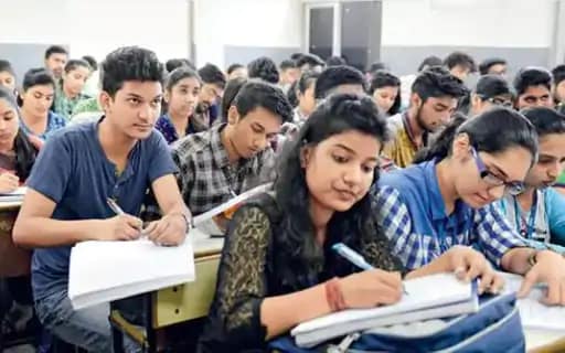 फ्री कोचिंग के लिए आज करें आवेदन:बैंक, रेलवे और SSC की मिलेगी फ्री कोचिंग और एक्सपर्ट गाइडेंस, आवेदन की लास्ट डेट आज.. 42 फ्री कोचिंग के लिए आज करें आवेदन:बैंक, रेलवे और SSC की मिलेगी फ्री कोचिंग और एक्सपर्ट गाइडेंस, आवेदन की लास्ट डेट आज.. April 20, 2026