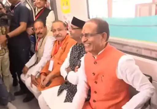 चुनावी घोषणाओं पर राजस्थान, मध्यप्रदेश और केंद्र को नोटिस.. 42 चुनावी घोषणाओं पर राजस्थान, मध्यप्रदेश और केंद्र को नोटिस.. December 2, 2025