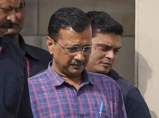 केजरीवाल को 1 जून तक जमानत, चुनाव प्रचार कर सकेंगे,सुप्रीम कोर्ट ने कहा- मार्च में गिरफ्तारी हुई, ED डेढ़ साल तक कहां थी 42 केजरीवाल को 1 जून तक जमानत, चुनाव प्रचार कर सकेंगे,सुप्रीम कोर्ट ने कहा- मार्च में गिरफ्तारी हुई, ED डेढ़ साल तक कहां थी December 2, 2025