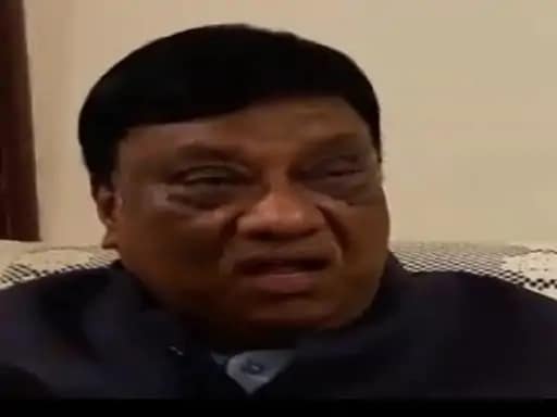 नेता प्रतिपक्ष ने लगाया भ्रष्टाचार और उगाही का आरोप,प्रशासन से रैली करने की मांगी मंजूरी… 42 नेता प्रतिपक्ष ने लगाया भ्रष्टाचार और उगाही का आरोप,प्रशासन से रैली करने की मांगी मंजूरी… December 2, 2025