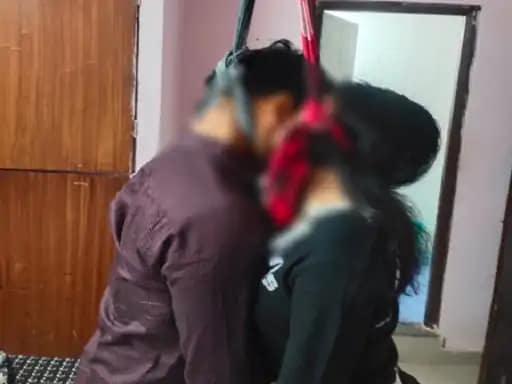 शादीशुदा बॉयफ्रेंड पर युवती ने लगाया था रेप का आरोप, अब फंदे पर लटके मिले दोनों 42 शादीशुदा बॉयफ्रेंड पर युवती ने लगाया था रेप का आरोप, अब फंदे पर लटके मिले दोनों December 2, 2025
