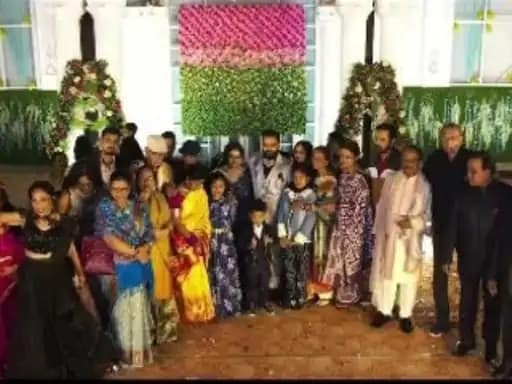 रायपुर की शादियों में घुस रहे सूट-बूट वाले चोर,बच्चे, महिलाओं, पुरुषों का पूरा गैंग.. 42 रायपुर की शादियों में घुस रहे सूट-बूट वाले चोर,बच्चे, महिलाओं, पुरुषों का पूरा गैंग.. March 6, 2026