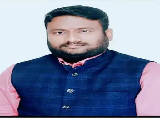 कांग्रेस नेता की हत्या में इस्तेमाल शूटर्स की कार मिली.. 42 कांग्रेस नेता की हत्या में इस्तेमाल शूटर्स की कार मिली.. December 24, 2025