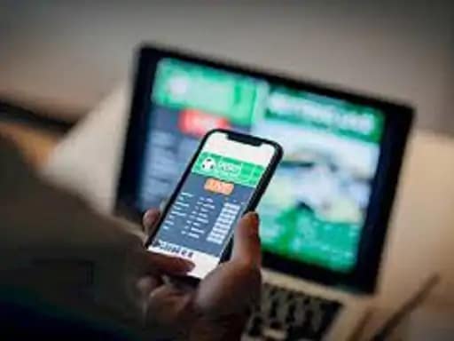 ऑनलाइन जुआ पर सात साल तक की जेल.. 42 ऑनलाइन जुआ पर सात साल तक की जेल.. December 26, 2025