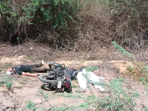 असद-गुलाम का एनकाउंटर रिक्रिएट,झांसी के पारीछा पहुंची पुलिस.. 42 असद-गुलाम का एनकाउंटर रिक्रिएट,झांसी के पारीछा पहुंची पुलिस.. December 25, 2025