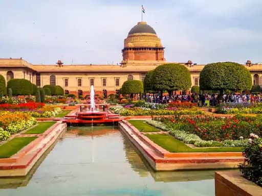 आज से आम लोग देख सकेंगे राष्ट्रपति भवन,पहले करानी होगी ऑनलाइन बुकिंग.. 42 आज से आम लोग देख सकेंगे राष्ट्रपति भवन,पहले करानी होगी ऑनलाइन बुकिंग.. March 7, 2026