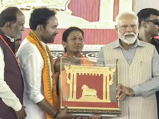 वारंगल में PM बोले,KCR सरकार यानी सबसे भ्रष्ट सरकार.. 42 वारंगल में PM बोले,KCR सरकार यानी सबसे भ्रष्ट सरकार.. February 16, 2026