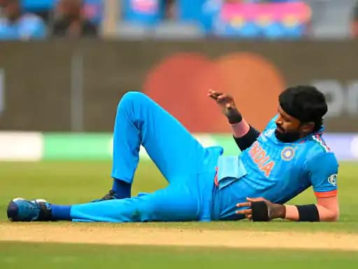 हार्दिक पंड्या वर्ल्ड कप से बाहर,बांग्लादेश के खिलाफ मैच में टखना मुड़ गया था, उनकी जगह प्रसिद्ध कृष्णा टीम इंडिया में शामिल.. 42 हार्दिक पंड्या वर्ल्ड कप से बाहर,बांग्लादेश के खिलाफ मैच में टखना मुड़ गया था, उनकी जगह प्रसिद्ध कृष्णा टीम इंडिया में शामिल.. December 2, 2025