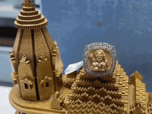 मेरठ के कारोबारी ने 3 महीने में तैयार किया,बोले-प्राण प्रतिष्ठा के दौरान लगने वाली प्रदर्शनी में दिखाया जाएगा 42 मेरठ के कारोबारी ने 3 महीने में तैयार किया,बोले-प्राण प्रतिष्ठा के दौरान लगने वाली प्रदर्शनी में दिखाया जाएगा December 24, 2025