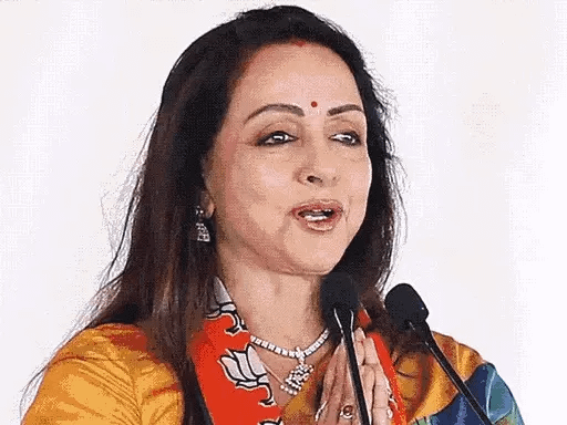 लोकसभा चुनाव 2024,चुनाव आयोग का सुरजेवाला को नोटिस, 11 अप्रैल तक जवाब मांगा, कांग्रेस नेता ने हेमा मालिनी पर टिप्पणी की थी.. 42 लोकसभा चुनाव 2024,चुनाव आयोग का सुरजेवाला को नोटिस, 11 अप्रैल तक जवाब मांगा, कांग्रेस नेता ने हेमा मालिनी पर टिप्पणी की थी.. December 2, 2025