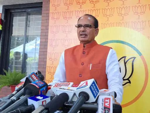 पूर्व सीएम शिवराज बोले- पीसीसी चीफ जीतू पटवारी जादूगर,कहा- जीतू न जाने कैसा जादू करते हैं सब गायब हो जाते हैं, छिंदवाड़ा वाले गायब होते-होते रह गए.. 42 पूर्व सीएम शिवराज बोले- पीसीसी चीफ जीतू पटवारी जादूगर,कहा- जीतू न जाने कैसा जादू करते हैं सब गायब हो जाते हैं, छिंदवाड़ा वाले गायब होते-होते रह गए.. November 21, 2025