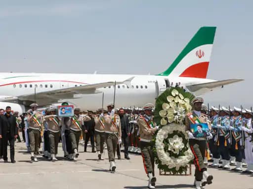 ईरानी राष्ट्रपति रईसी का अंतिम संस्कार,मशहद पहुंचा पार्थिव शरीर, उपराष्ट्रपति धनखड़ समेत 68 देशों के नेता मौजूद.. 42 ईरानी राष्ट्रपति रईसी का अंतिम संस्कार,मशहद पहुंचा पार्थिव शरीर, उपराष्ट्रपति धनखड़ समेत 68 देशों के नेता मौजूद.. February 17, 2026