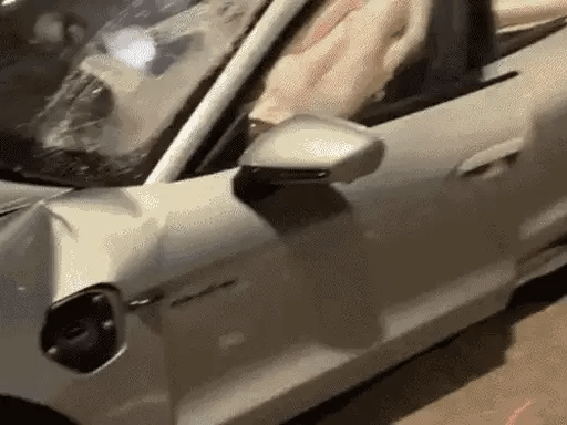 पुणे पोर्श केस में आरोपी का दादा गिरफ्तार:आरोप- पोते को बचाने के लिए ड्राइवर का फोन जब्त किया, दो दिन बंगले में कैद रखा 42 पुणे पोर्श केस में आरोपी का दादा गिरफ्तार:आरोप- पोते को बचाने के लिए ड्राइवर का फोन जब्त किया, दो दिन बंगले में कैद रखा February 16, 2026