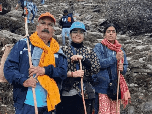 चारधाम यात्रा- MP के तीर्थयात्री भी फंसे,गंगोत्री में 2 दिन फंसे रहे भोपाल-टीकमगढ़ के यात्री; केदारनाथ के दर्शन में 5-6 घंटे लग रहे 42 चारधाम यात्रा- MP के तीर्थयात्री भी फंसे,गंगोत्री में 2 दिन फंसे रहे भोपाल-टीकमगढ़ के यात्री; केदारनाथ के दर्शन में 5-6 घंटे लग रहे December 25, 2025