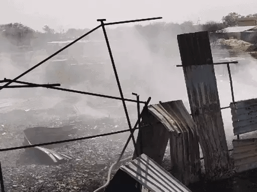 भोपाल की कबाड़ फैक्ट्री में लगी आग,नरवाई की आग ने लिया चपेट में; गोदाम में रखा था कई टन प्लास्टिक और लाइलोन 42 भोपाल की कबाड़ फैक्ट्री में लगी आग,नरवाई की आग ने लिया चपेट में; गोदाम में रखा था कई टन प्लास्टिक और लाइलोन March 5, 2026