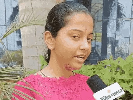 CBSE रिजल्ट में जयपुर की रिया के 99.4% नंबर,97% हासिल करने वालीं अनन्या बोलीं- एग्जाम से पहले पिता का ऑपरेशन हुआ, इसलिए फोकस नहीं कर पाई 42 CBSE रिजल्ट में जयपुर की रिया के 99.4% नंबर,97% हासिल करने वालीं अनन्या बोलीं- एग्जाम से पहले पिता का ऑपरेशन हुआ, इसलिए फोकस नहीं कर पाई December 24, 2025