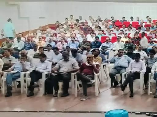 भोपाल में वोटों की गिनती करेंगे 912 कर्मचारी,काउंटिंग से जुड़ी बारीकीं बताई; 31 मई को फाइनल ट्रेनिंग मिलेगी 42 भोपाल में वोटों की गिनती करेंगे 912 कर्मचारी,काउंटिंग से जुड़ी बारीकीं बताई; 31 मई को फाइनल ट्रेनिंग मिलेगी March 5, 2026