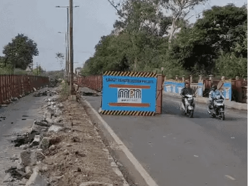 भोपाल में ICAR के सामने मेट्रो का पहला पिलर,सुभाषनगर से करोंद के बीच 8.77Km लाइन बिछेगी; मिट्टी की टेस्टिंग शुरू 42 भोपाल में ICAR के सामने मेट्रो का पहला पिलर,सुभाषनगर से करोंद के बीच 8.77Km लाइन बिछेगी; मिट्टी की टेस्टिंग शुरू November 27, 2025