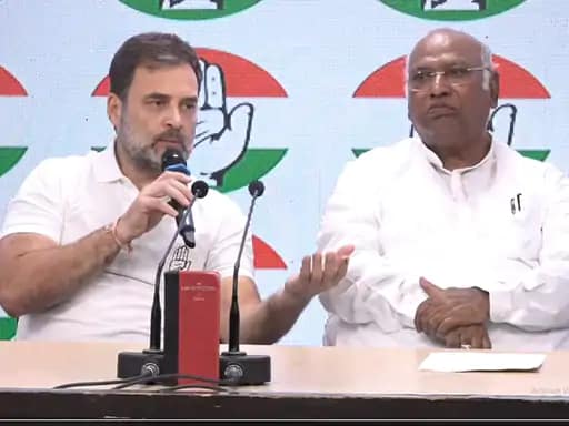 राहुल बोले- रिजल्ट कह रहा, देश मोदी-शाह को नहीं चाहता: प्रेस कॉन्फ्रेंस में खड़गे ने कहा- भाजपा ने एक व्यक्ति के नाम पर वोट मांगे, यह उनकी हार 42 राहुल गांधी बयान