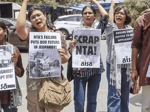 NTA ने 9 दिन में 3 एग्जाम कैंसिल किए,NEET रीएग्जाम के लिए बने 6 नए सेंटर, यहां NTA-शिक्षा मंत्रालय के अधिकारी मौजूद रहेंगे 42 NEET रीएग्जाम 2024