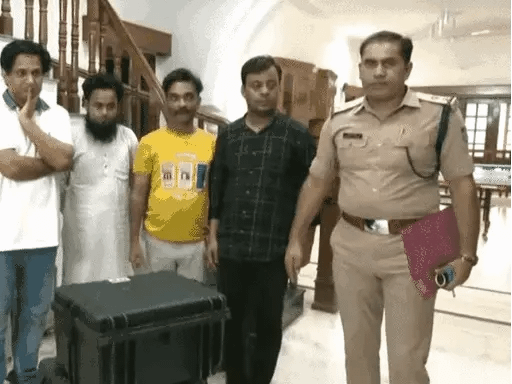 2 करोड़ में की थी केमिकल डिवाइस की डील,उत्तराखंड में पकड़ाए भोपाल के युवकों से पूछताछ में खुलासा, मेडिकल फील्ड में होती है यूज 42 2 करोड़ में की थी केमिकल डिवाइस की डील,उत्तराखंड में पकड़ाए भोपाल के युवकों से पूछताछ में खुलासा, मेडिकल फील्ड में होती है यूज December 2, 2025