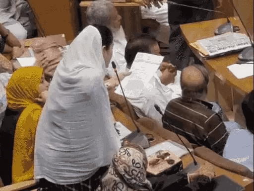 निगमकर्मी मृत, फिर भी सैलरी निकली, अब जांच,भोपाल की कांग्रेस पार्षद ने उठाया मुद्दा; अध्यक्ष बोले-कमिश्नर को जांच सौंपी 42 निगमकर्मी मृत, फिर भी सैलरी निकली, अब जांच,भोपाल की कांग्रेस पार्षद ने उठाया मुद्दा; अध्यक्ष बोले-कमिश्नर को जांच सौंपी December 2, 2025