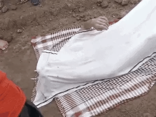 भोपाल के बैरसिया में तालाब में डूबे 3 दोस्त,एक छात्र का शव रात में मिला, गोताखोरों ने दो के शव सुबह निकाले गए 42 भोपाल के बैरसिया में तालाब में डूबे 3 दोस्त,एक छात्र का शव रात में मिला, गोताखोरों ने दो के शव सुबह निकाले गए December 2, 2025