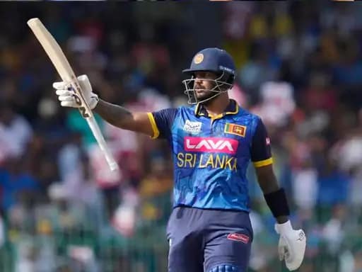 अविष्का की 8वीं हाफ सेंचुरी, सिराज को लगातार 2 छक्के लगाए 42 अविष्का की 8वीं हाफ सेंचुरी, सिराज को लगातार 2 छक्के लगाए December 2, 2025