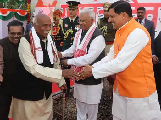 MP में आज से जिला अस्पतालों में सस्ती मिलेंगी दवाएं,CM ने किया जन औषधि केंद्रों का उद्घाटन, भोपाल के सफाई मित्रों को 5-5 हजार प्रोत्साहन राशि 42 MP में आज से जिला अस्पतालों में सस्ती मिलेंगी दवाएं,CM ने किया जन औषधि केंद्रों का उद्घाटन, भोपाल के सफाई मित्रों को 5-5 हजार प्रोत्साहन राशि December 2, 2025