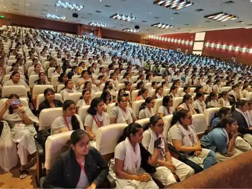 एमसीसी ने बढ़ाई रेज़िग्नेशन की डेट्स,दो राउंड में एडमिशन लेने वाले स्टूडेंट्स के लिए बढ़ाई डेट, नोटिस जारी 42 एमसीसी ने बढ़ाई रेज़िग्नेशन की डेट्स,दो राउंड में एडमिशन लेने वाले स्टूडेंट्स के लिए बढ़ाई डेट, नोटिस जारी March 5, 2026