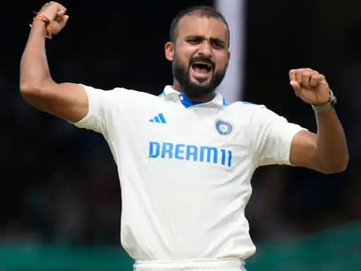 भारत-बांग्लादेश दूसरे टेस्ट का पहला दिन,मोमिनुल और शांतो ने पारी संभाली, 29 रन पर गंवा दिए थे ओपनर्स के विकेट 42 भारत-बांग्लादेश दूसरे टेस्ट का पहला दिन,मोमिनुल और शांतो ने पारी संभाली, 29 रन पर गंवा दिए थे ओपनर्स के विकेट December 2, 2025