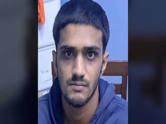 26/11 आतंकी हमले के आरोपी राणा से पहले इस खूंखार गैंगस्टर को विदेश से ले आई सरकार 42 26/11 आतंकी हमले के आरोपी राणा से पहले इस खूंखार गैंगस्टर को विदेश से ले आई सरकार March 7, 2026