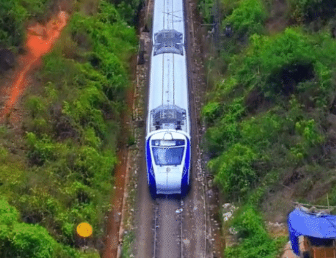 गोवा-मुंबई वंदे भारत ट्रेन का इनॉगरेशन रद्द,ओडिशा ट्रेन हादसे के बाद फैसला ,आज PM मोदी हरी झंडी दिखाने वाले थे.. 42 गोवा-मुंबई वंदे भारत ट्रेन का इनॉगरेशन रद्द,ओडिशा ट्रेन हादसे के बाद फैसला ,आज PM मोदी हरी झंडी दिखाने वाले थे.. March 7, 2026