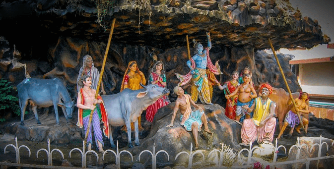 गोवर्धन पूजा का महत्व और पूजा विधि 42 गोवर्धन पूजा का महत्व और पूजा विधि December 2, 2025