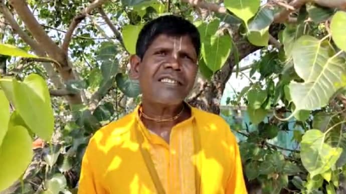 'कच्चा बादाम' गायक भुबन बड्याकर नया एल्बम लॉन्च करने के लिए तैयार हैं.. 42 'कच्चा बादाम' गायक भुबन बड्याकर नया एल्बम लॉन्च करने के लिए तैयार हैं.. December 2, 2025