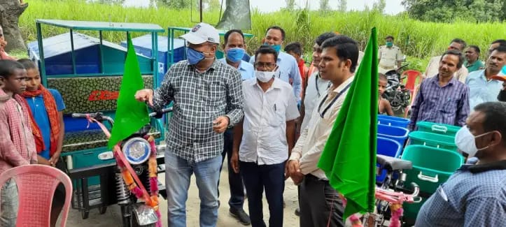 भोपाल में दौड़ेंगी 100 CNG कचरा गाड़ियां,हर महीने 25 लाख रुपए बचेंगे,मंत्री, मेयर-अध्यक्ष ने दिखाई झंडी 42 भोपाल में दौड़ेंगी 100 CNG कचरा गाड़ियां,हर महीने 25 लाख रुपए बचेंगे,मंत्री, मेयर-अध्यक्ष ने दिखाई झंडी February 17, 2026