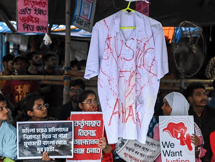 कोलकाता रेप-मर्डर केस- CJI ने नेशनल टास्क फोर्स बनाई,इसमें 9 डॉक्टर, 5 ऑफिसर.. 42 कोलकाता रेप-मर्डर केस- CJI ने नेशनल टास्क फोर्स बनाई,इसमें 9 डॉक्टर, 5 ऑफिसर.. March 1, 2026